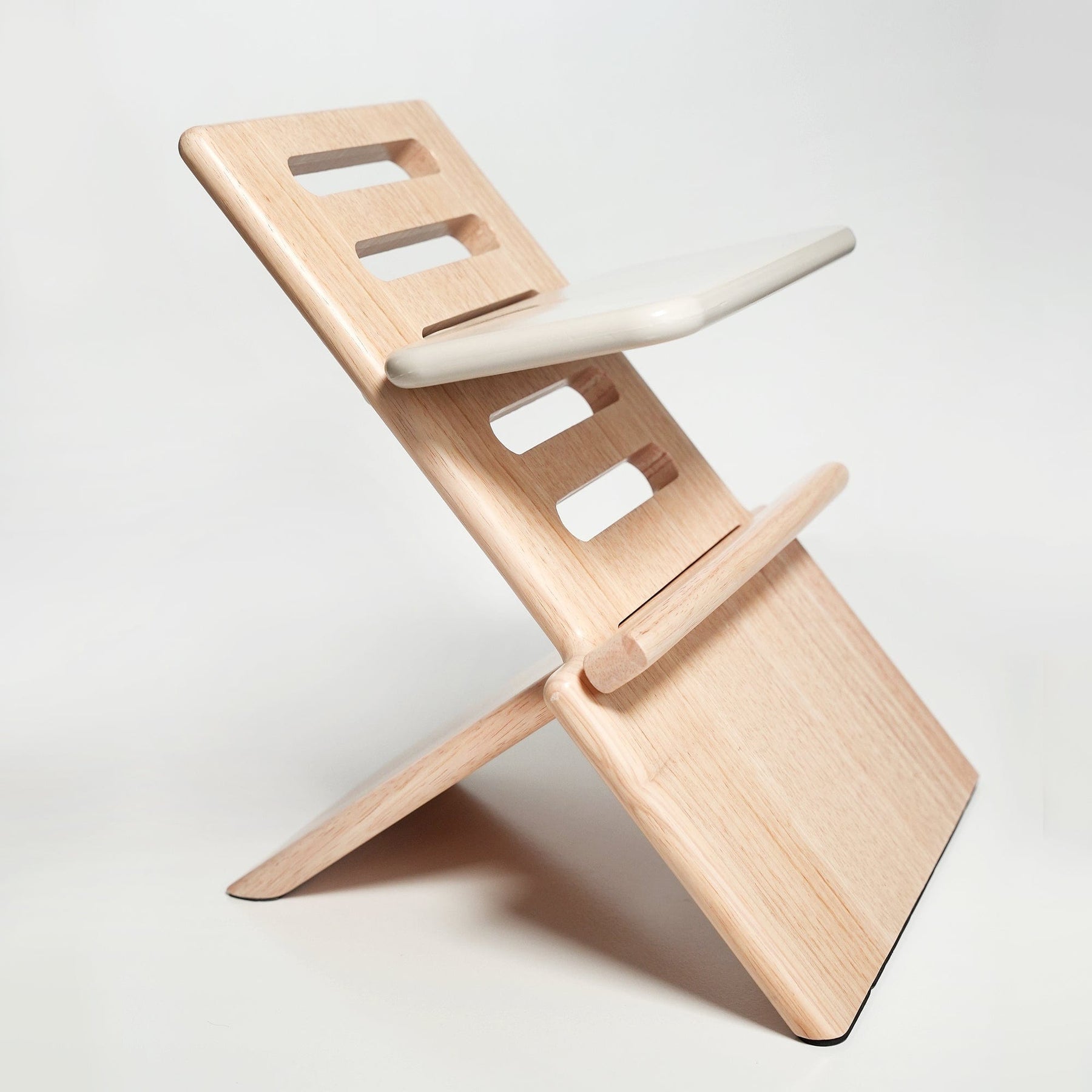 Footsi® - Adjustable Eco-Friendly Bamboo Highchair Footrest - The Woodsi  Footsi™